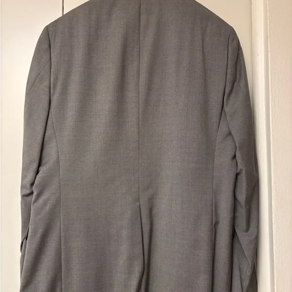 Men’s Theory sports coat 40 regular
